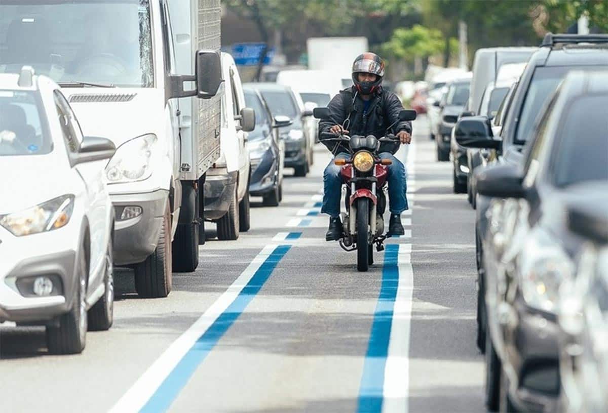 Lançamento: “Avaliação do impacto da Faixa Azul nos sinistros e mortes no trânsito em São Paulo”